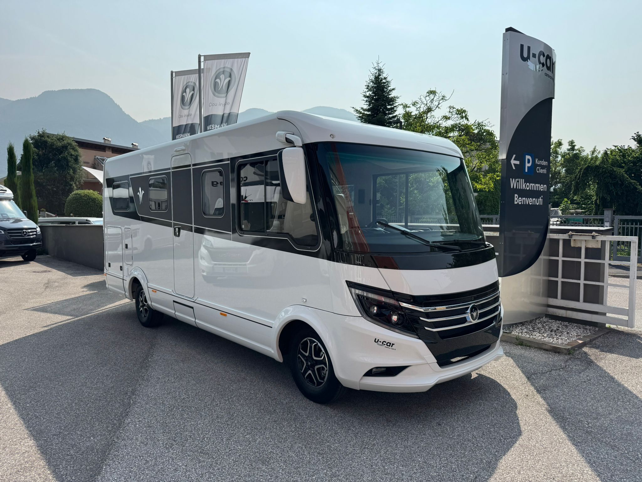 Niesmann + Bischoff iSmove 6.9E