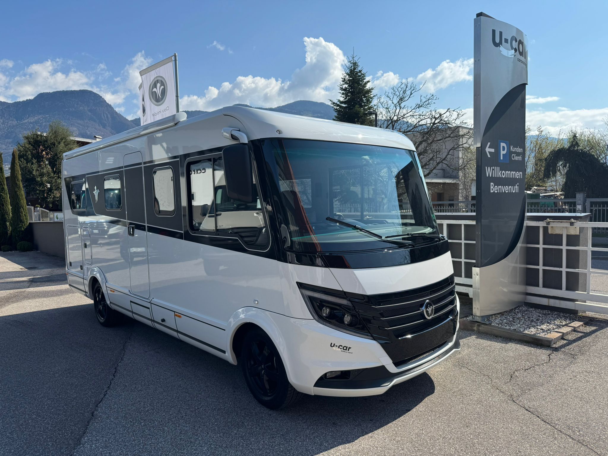 Niesmann + Bischoff iSmove 6.9E